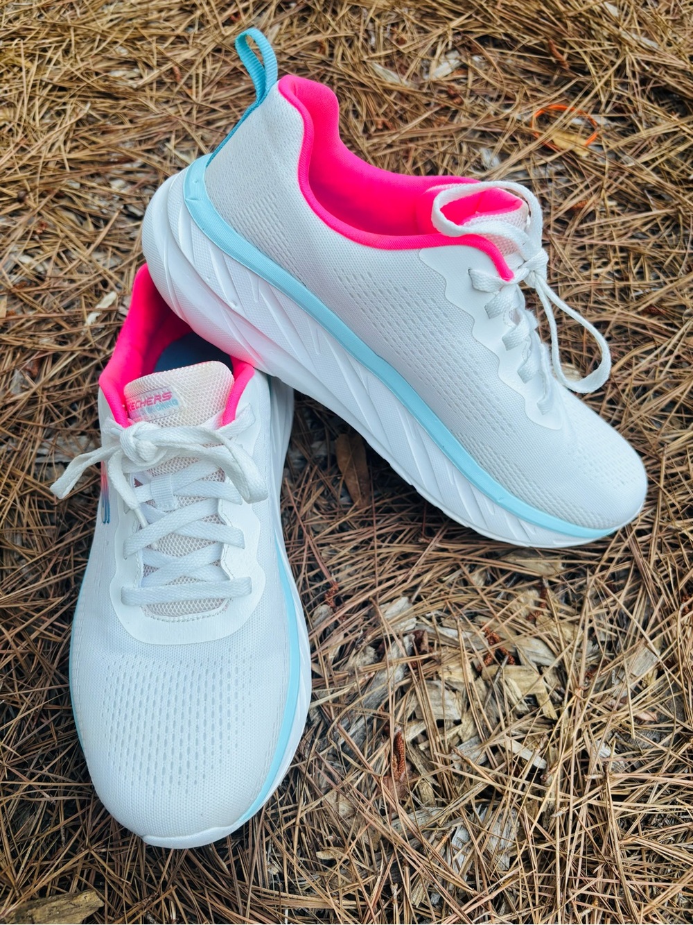 Skechers White Athletic Sneakers with Hot Pink and Light Blue Accents size 10 - Picture 7 of 11